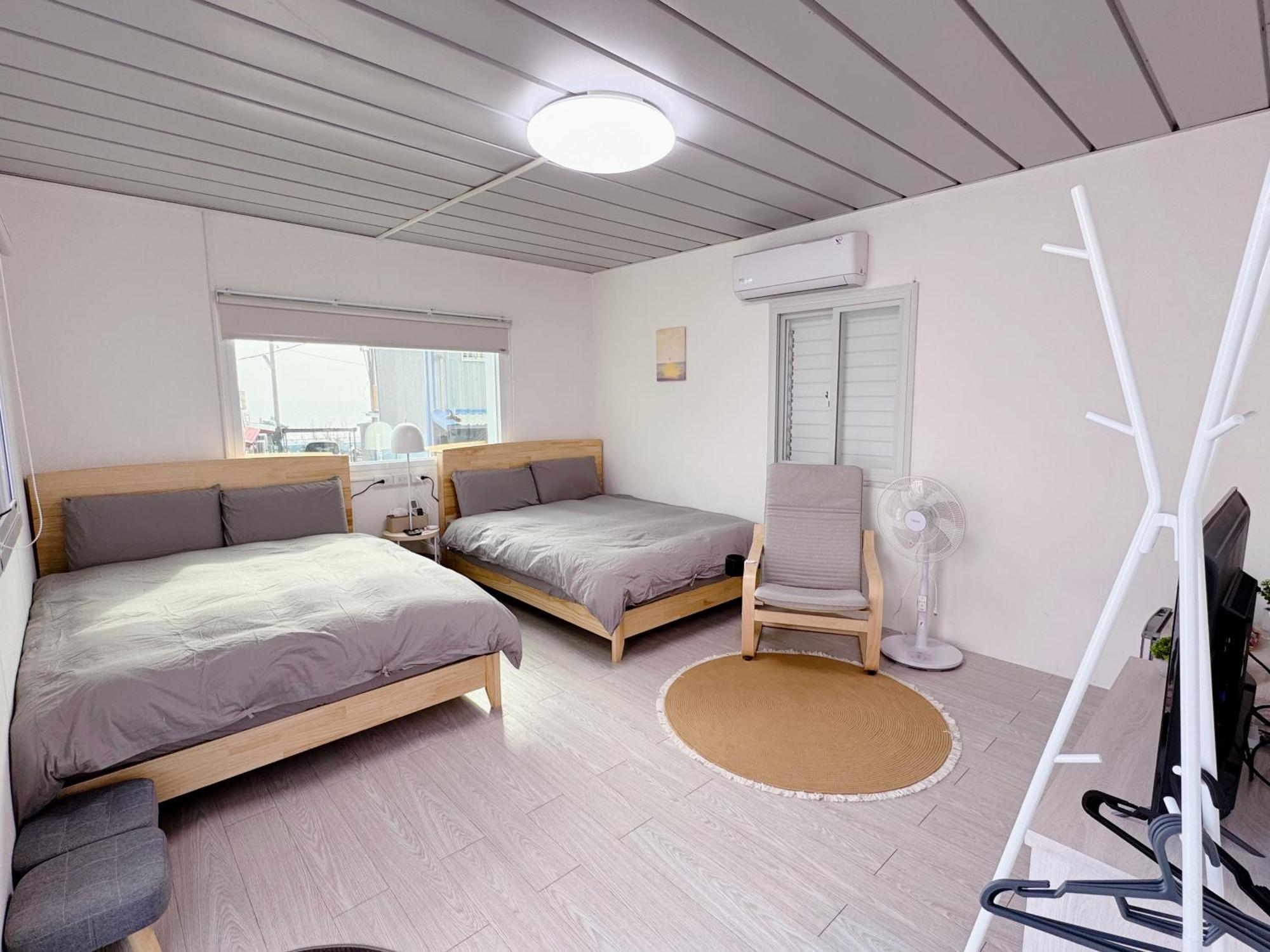 Sea Travel Apartment Xiaoliuqiu Bagian luar foto